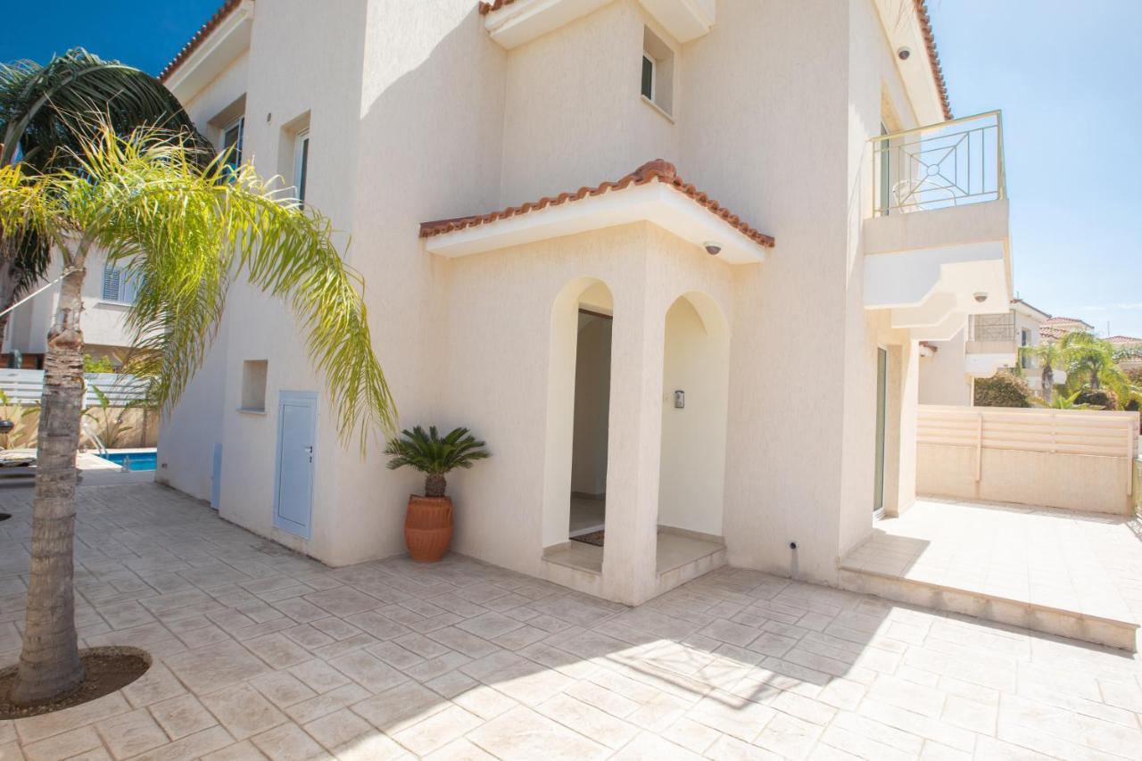 George'S Lux Villa Protaras Exterior photo